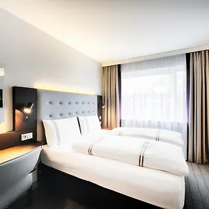 Hotell Premier Sued ***