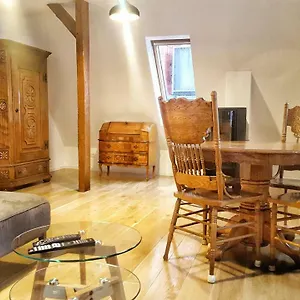 Apartment Nath Schnoor, BRE